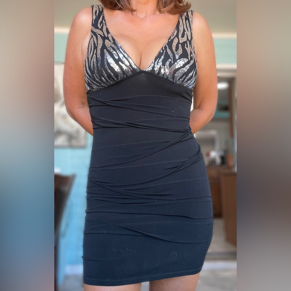 City Triangles Black with sequenced top mini dress